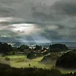 Maison Cosy Et Paisible En Ardenne Pres De La Meuse Semesterbostad *