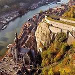 Casa de Férias Maison Cosy Et Paisible En Ardenne Pres De La Meuse