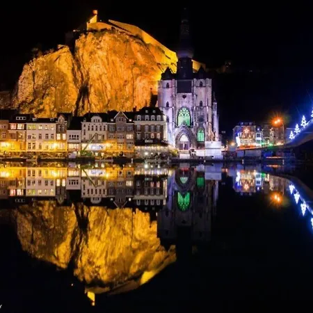 Maison Au Calme Dans Un Domaine Boise Prázdninový dům *