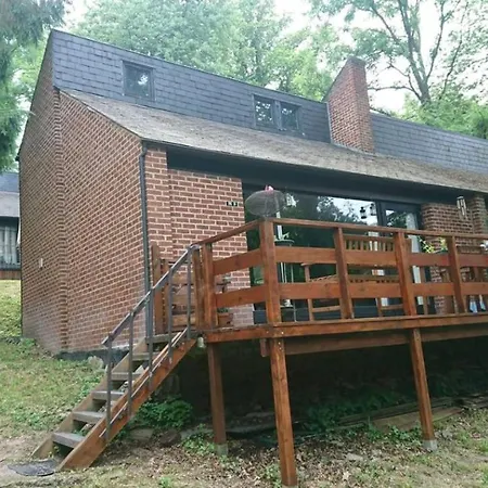 Maison Au Calme Dans Un Domaine Boise Ferienhaus