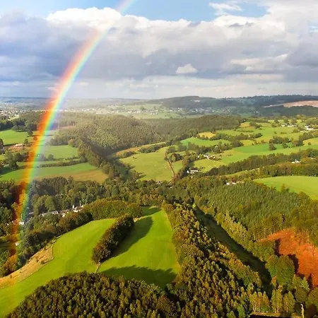 Maison Au Calme Dans Un Domaine Boise * Hastiere-par-dela