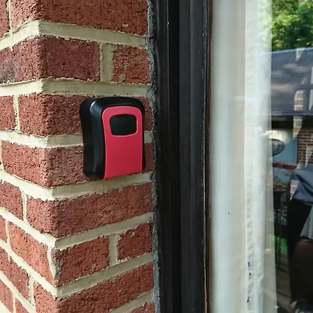 Maison Au Calme Dans Un Domaine Boise Ferienhaus Hastiere-par-dela